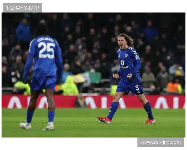 纽卡斯尔联客场完胜莱斯特城墨菲梅开二度助球队三球大捷